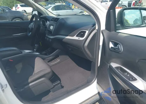 2019 Dodge Journey Se from USA, damaged, VIN 3C4PDCBBXKT815749